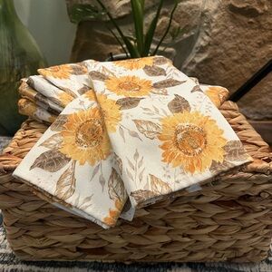 Sunflower Print Cotton Napkins Set